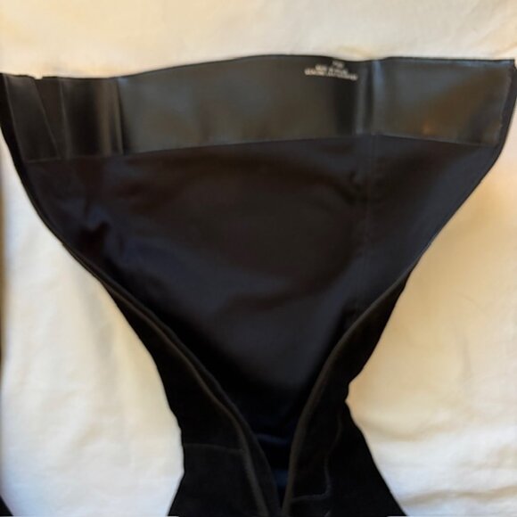 Talbots Black Suede Seamed Low Heel Tall Boots Size 7.5B - Picture 12 of 12